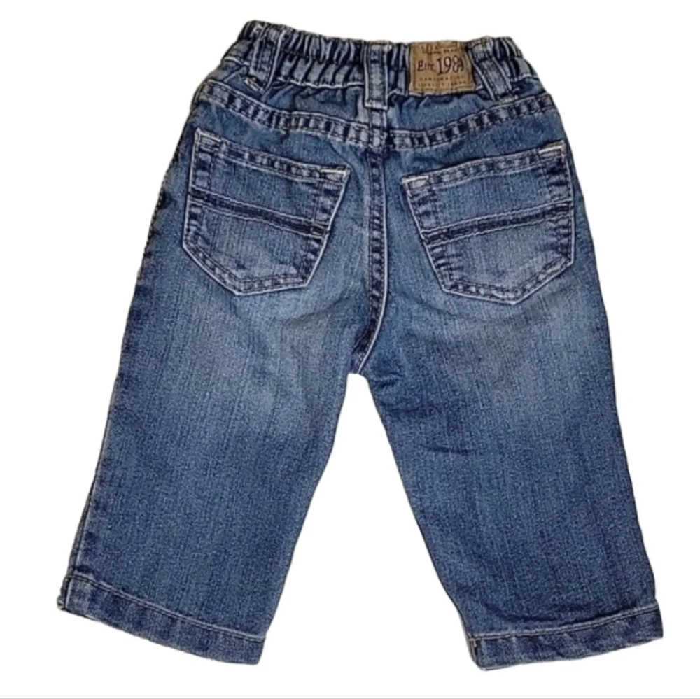 NWT 3-Piece Outfit Bundle: 1989 Place Denim Jeans & Shorts with Graphic Tee